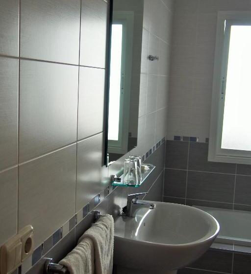 بنسيون Hostal El Trovador