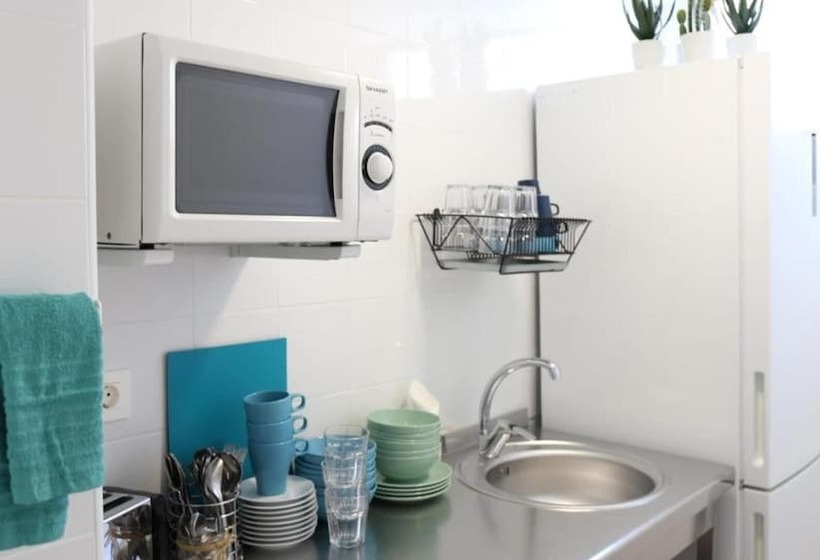 ペンション Hostal Residencia Cardona