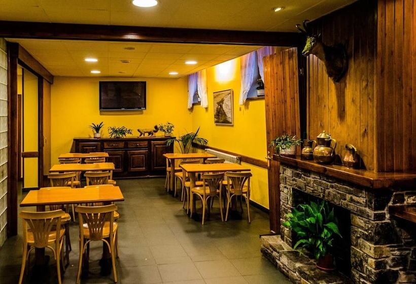 بنسيون Pensio La Creu