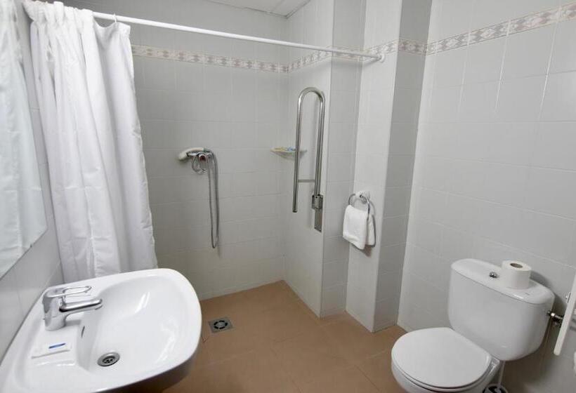 بنسيون Pensio La Creu