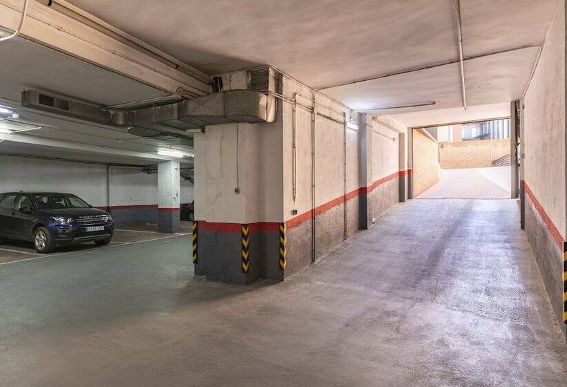 H A Aparthotel Hotel Quo