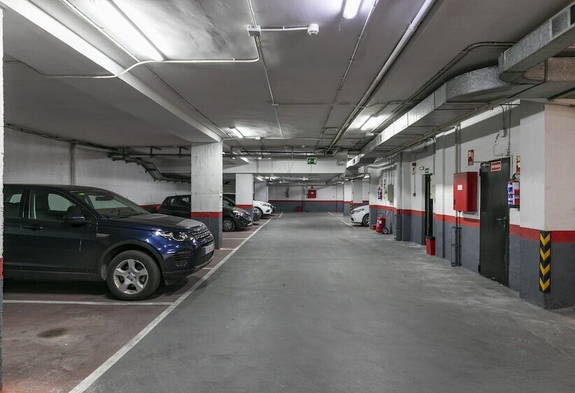 H A Aparthotel Hotel Quo