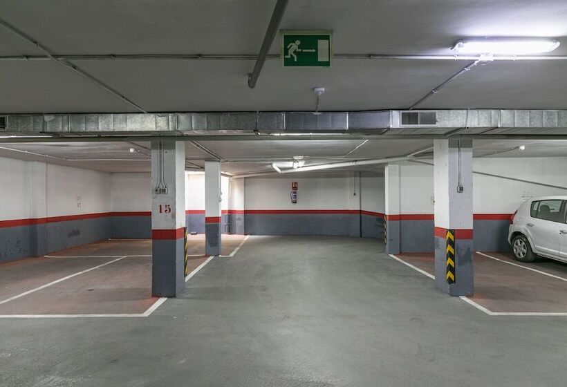 H A Aparthotel Hotel Quo