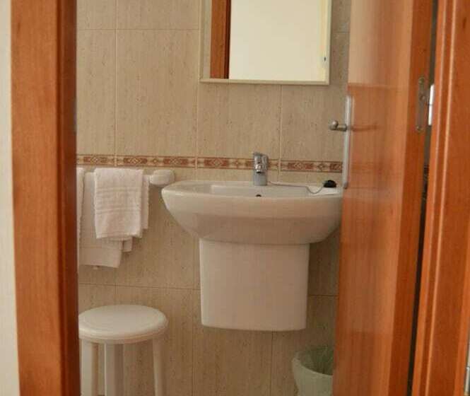 Hostal Mary  Only Adults 21 And Up