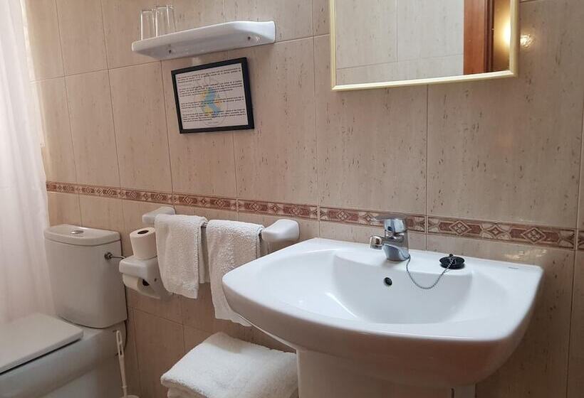 Hostal Mary  Only Adults 21 And Up