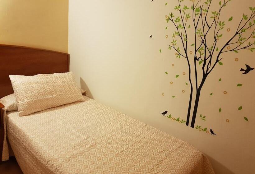 Hostal Mary  Only Adults 21 And Up