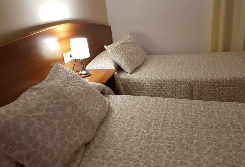 Hostal Mary  Only Adults 21 And Up