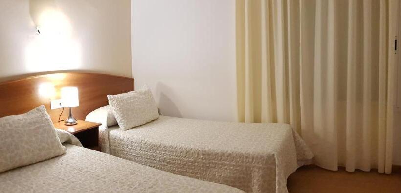 Hostal Mary  Only Adults 21 And Up