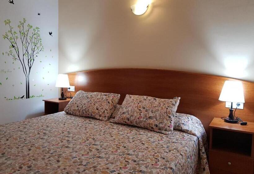 Hostal Mary  Only Adults 21 And Up