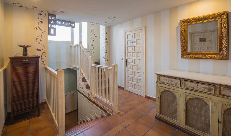 مسافرخانه Yit Puerta Bisagra