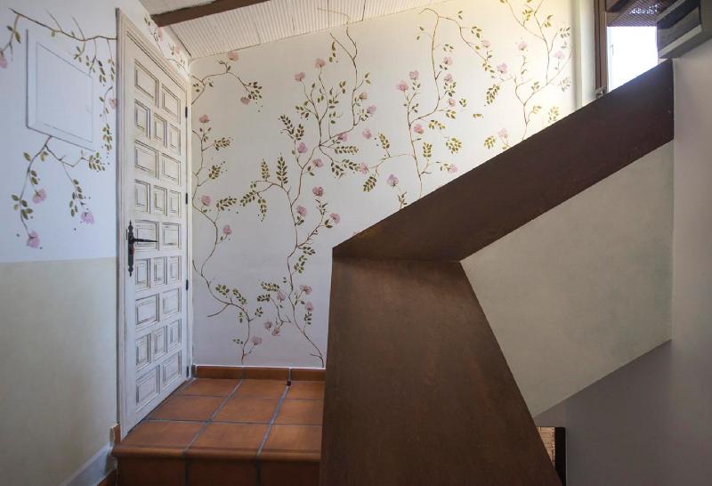 مسافرخانه Yit Puerta Bisagra