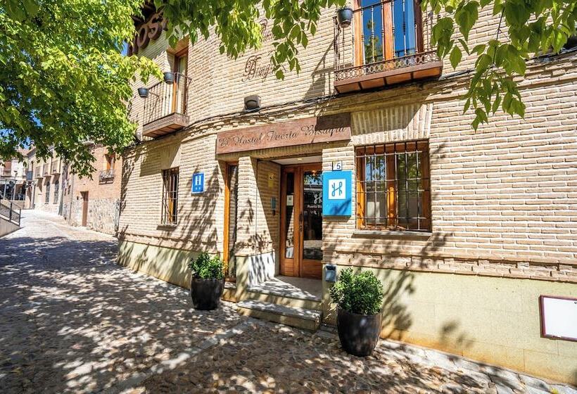 مسافرخانه Yit Puerta Bisagra