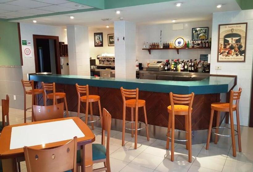 בית מלון כפרי Alameda