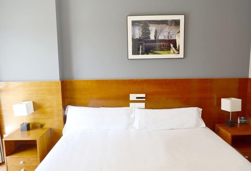 בית מלון כפרי Alda Ciudad De Soria