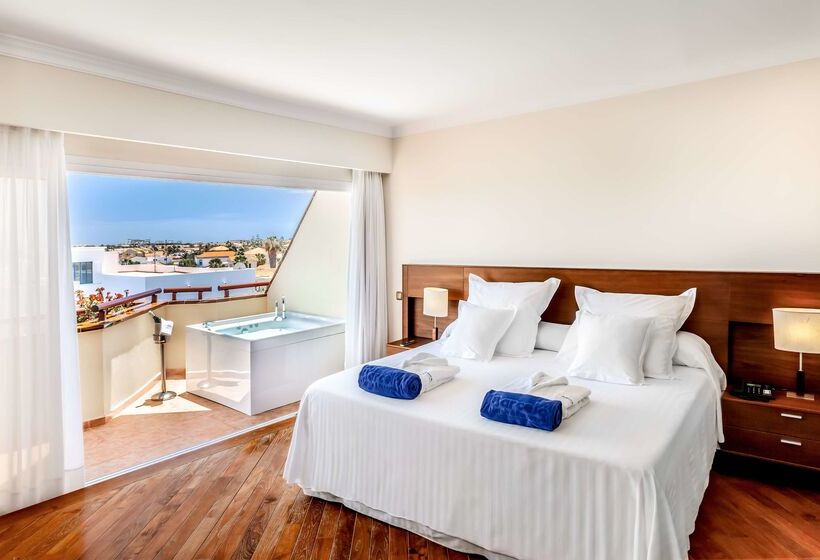 ホテル Barcelo Corralejo Bay  Adults Only