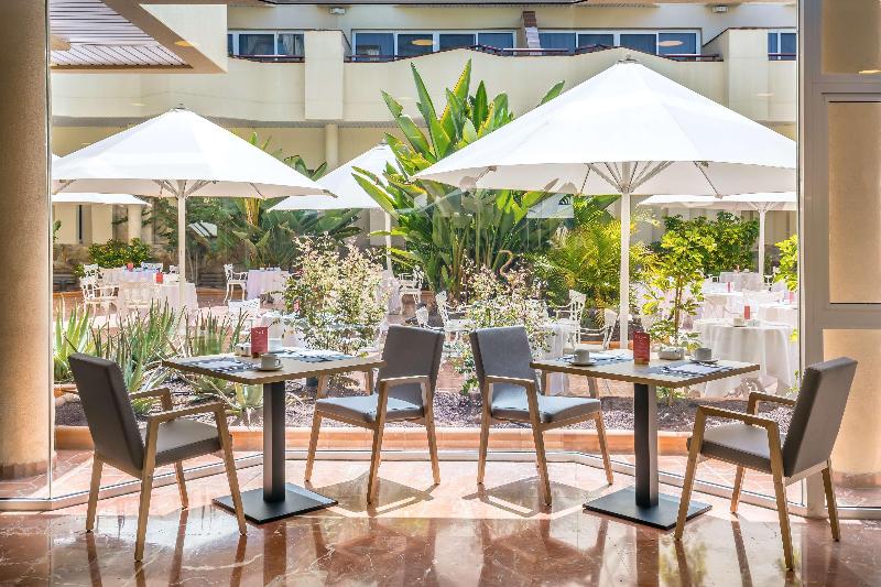 ホテル Barcelo Corralejo Bay  Adults Only