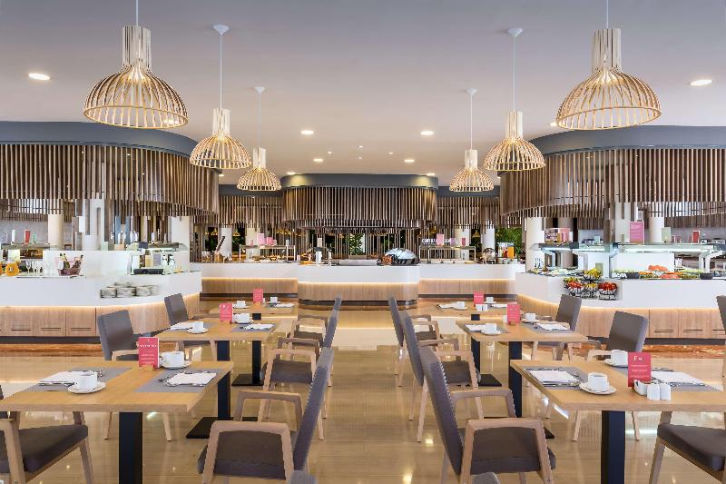 ホテル Barcelo Corralejo Bay  Adults Only