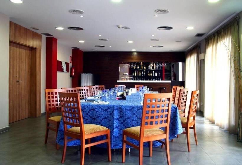 בית מלון כפרי Canal Olimpic