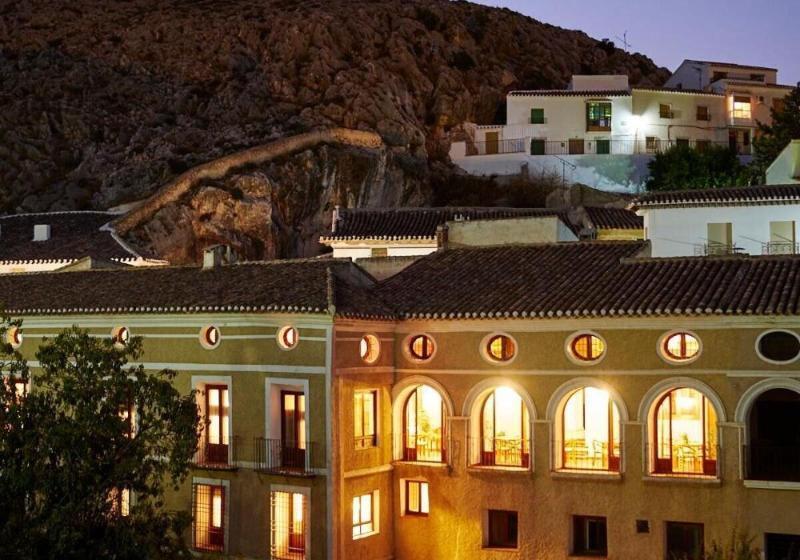 Отель Casa De Los Arcos