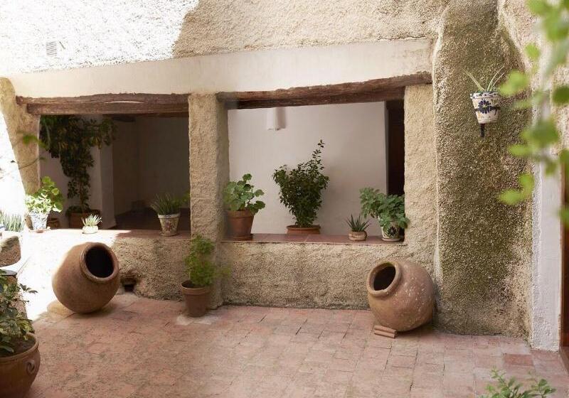 Отель Casa De Los Arcos