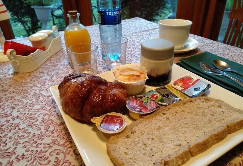 בית מלון כפרי Casa Vieja Del Sastre