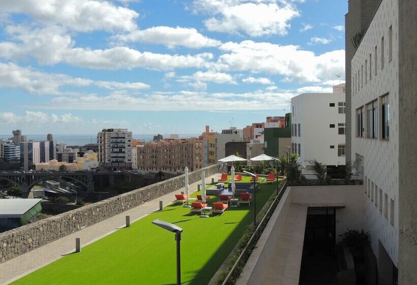 Отель Escuela Santa Cruz