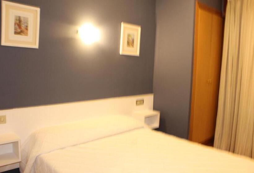 ホテル Fuente La Plata   La Eria