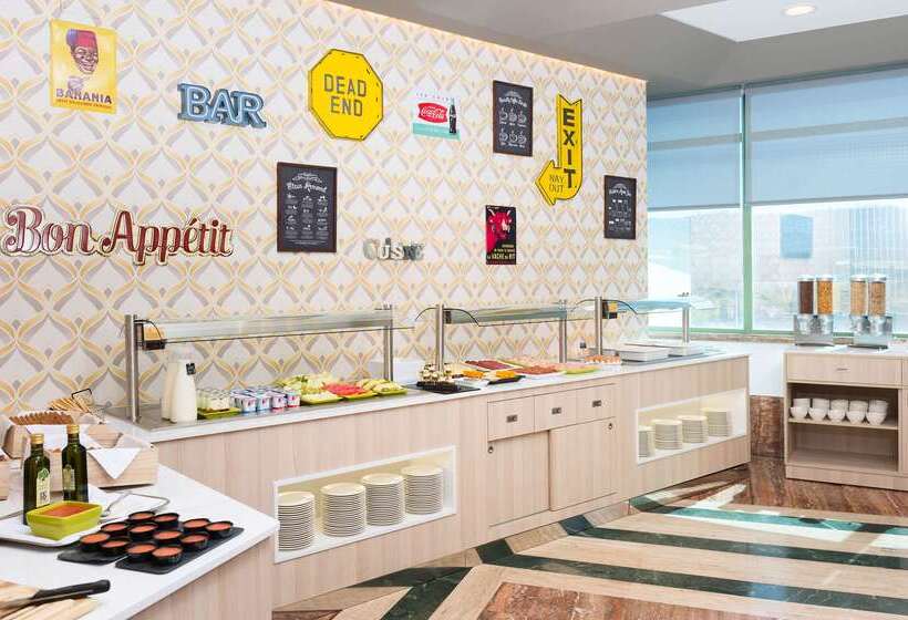 فندق Guadalajara & Conference Center Affiliated by Melia