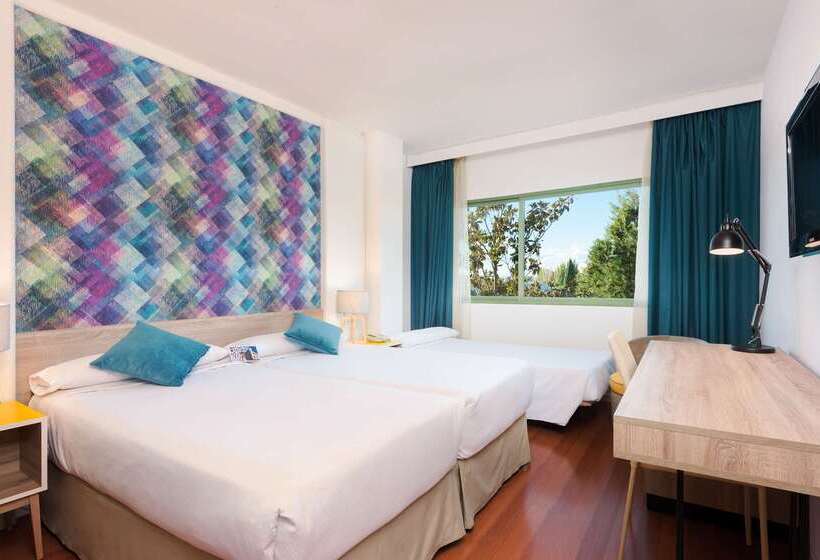 هتل Guadalajara & Conference Center Affiliated by Melia