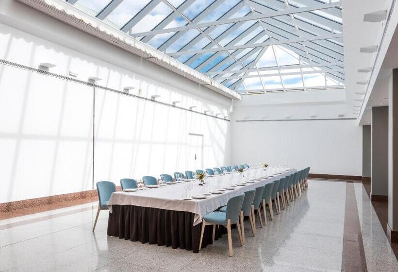 فندق Guadalajara & Conference Center Affiliated by Melia