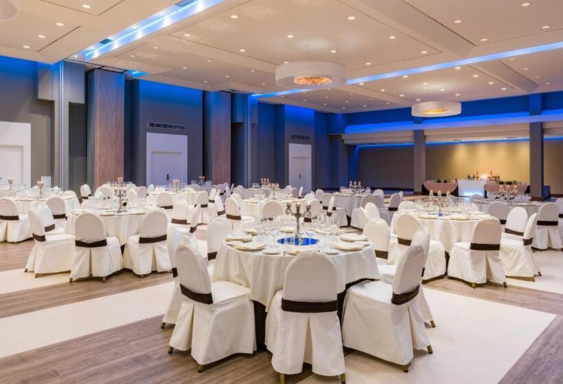 فندق Guadalajara & Conference Center Affiliated by Melia