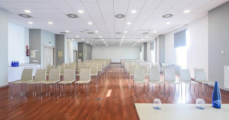 فندق Guadalajara & Conference Center Affiliated by Melia