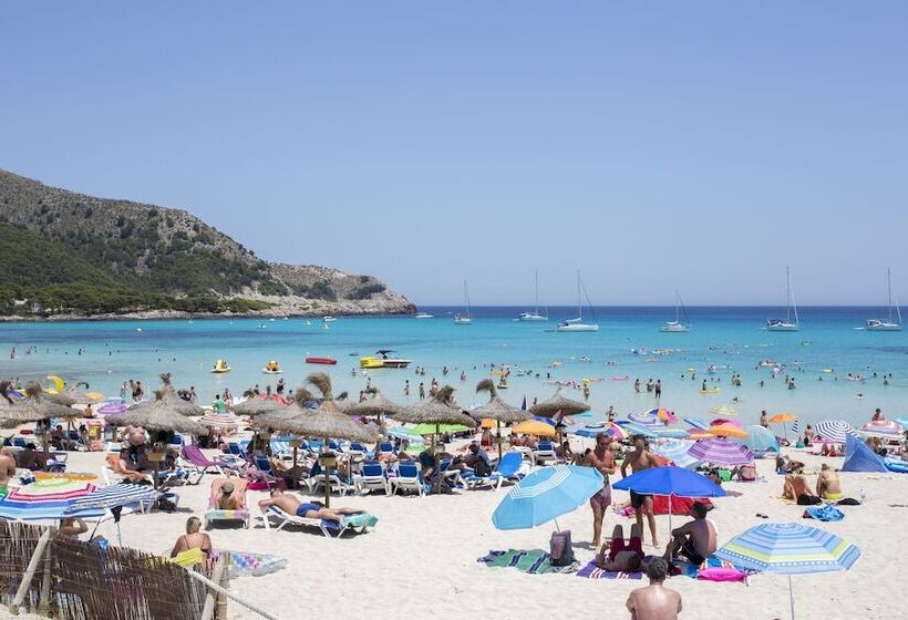 Отель Guya Wave