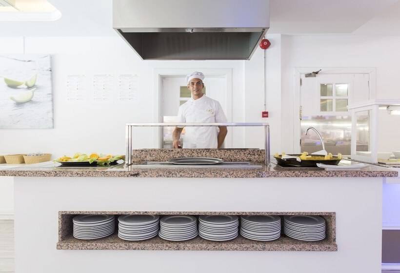 Отель Guya Wave