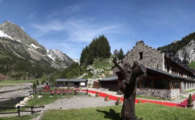 호텔 Hospital De Benasque