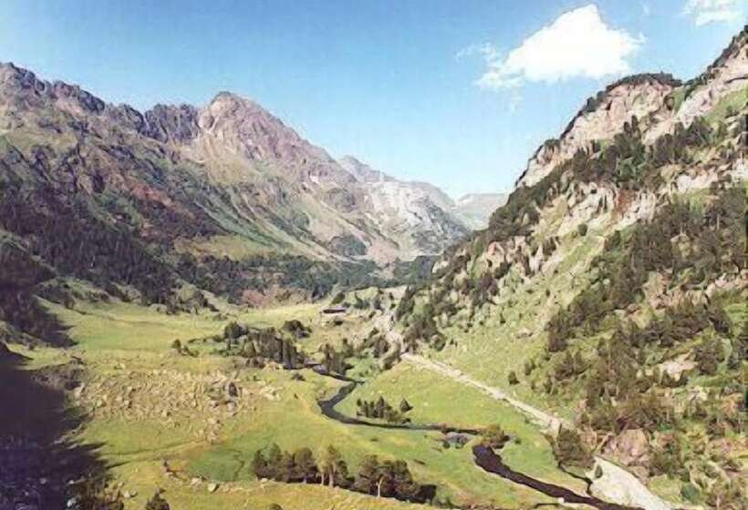 호텔 Hospital De Benasque