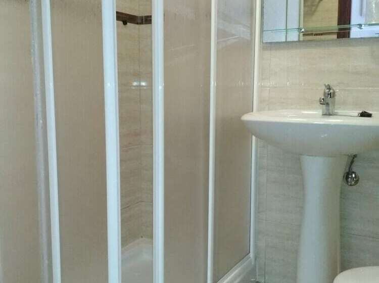 בית מלון כפרי Hostal Cruce