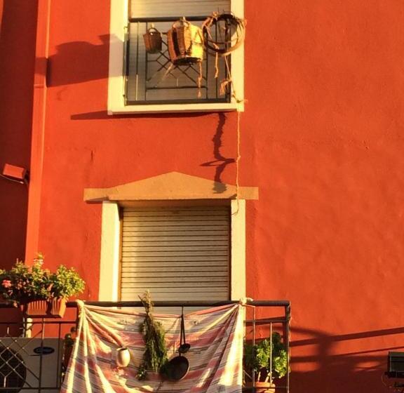 ホテル Hostal Delgado