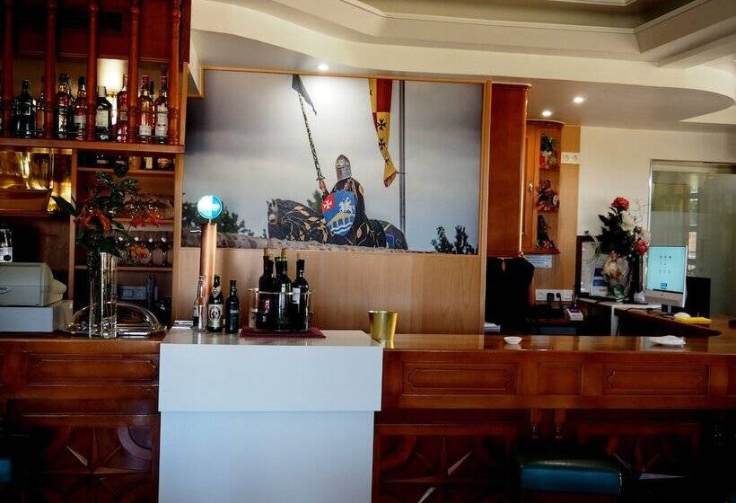 בית מלון כפרי Hostal Don Suero De Quiñones