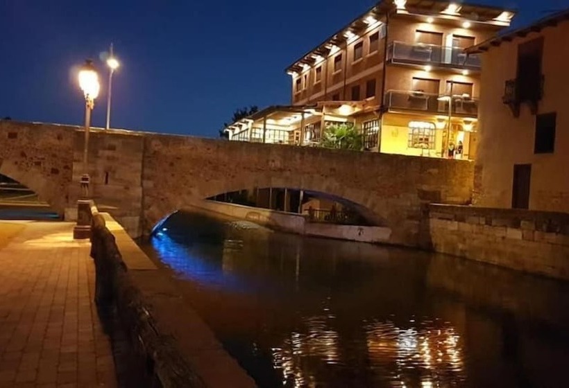 酒店 Hostal Don Suero De Quiñones