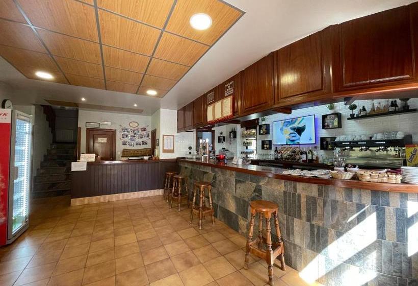 酒店 Hostal La Ruta