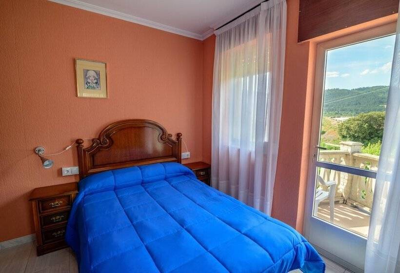 Отель Hostal La Torre Ii