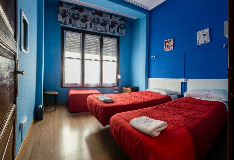 هتل Hostal Londres