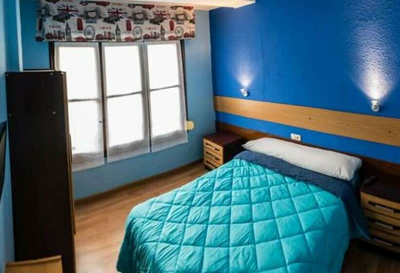 هتل Hostal Londres