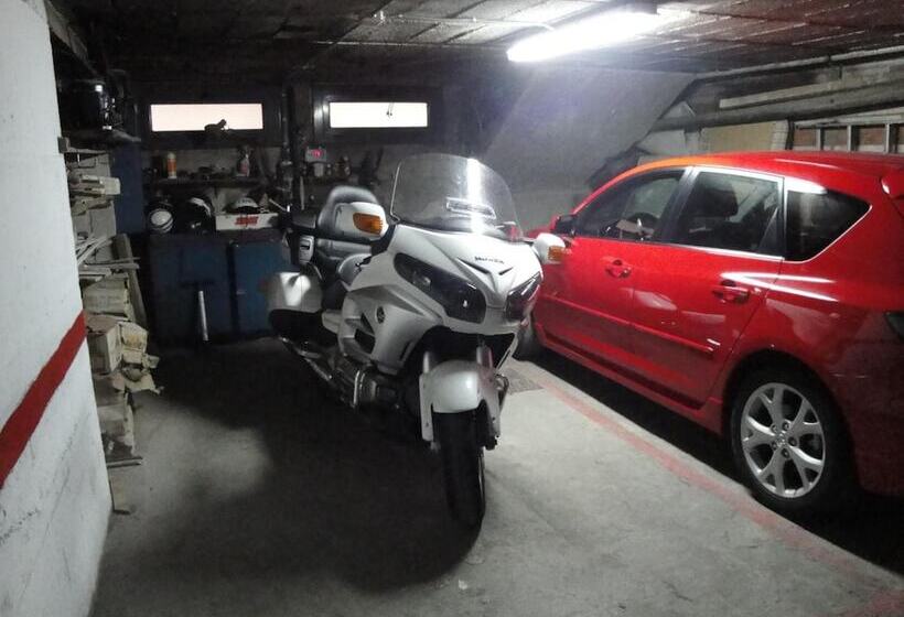 호텔 Hostal Palafox