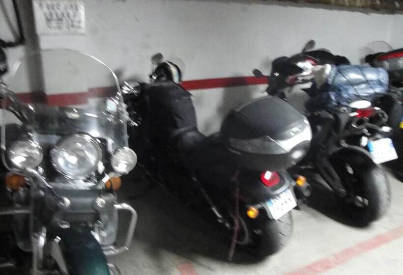 호텔 Hostal Palafox