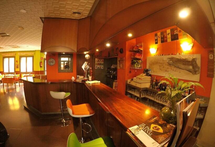 호텔 Hostal Palafox