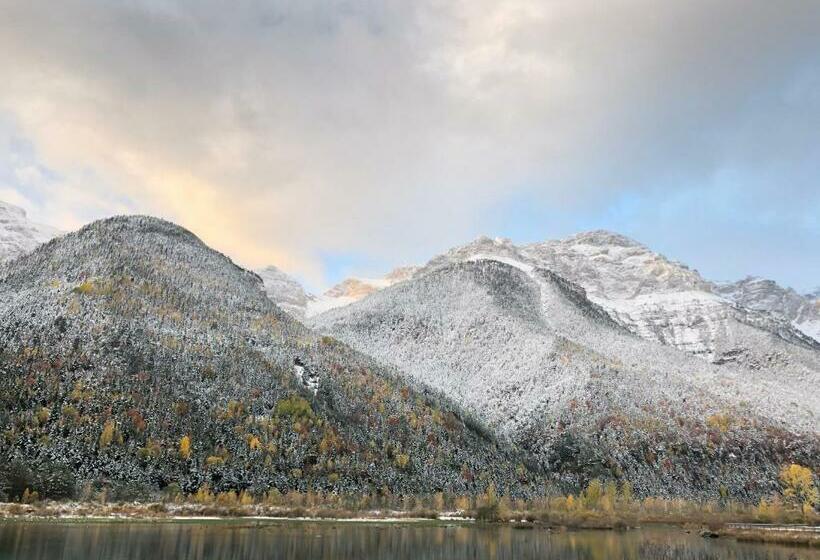 هتل Hostal Pirineos Meliz