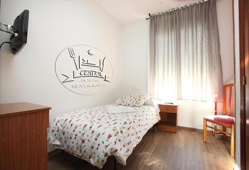 호텔 Hostal Restaurante Central
