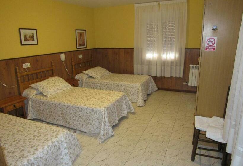 בית מלון כפרי Hostal Restaurante El Abuelo